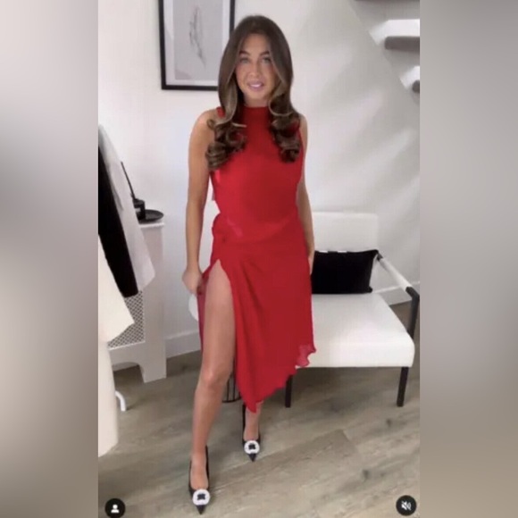 New Zara Asymmetric Red Limited Edition Studio Collection Dress Small 2532/761 - Picture 1 of 14